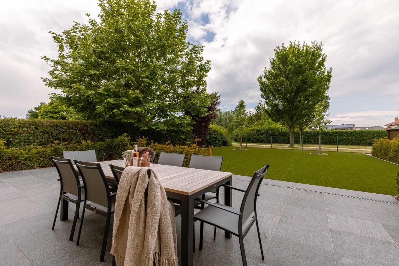 Fantastic Family Villa With Beautiful Garden Ostend Exterior foto